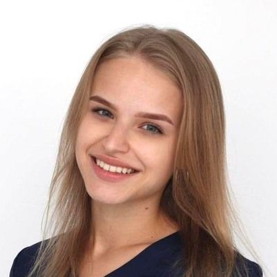 Елизавета Олеговна Яковлева - стоматолог-гигиенист клиники  ТоталСтом